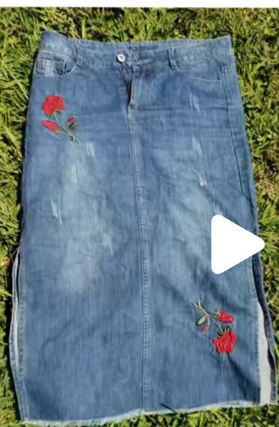 Women's skirt size medium