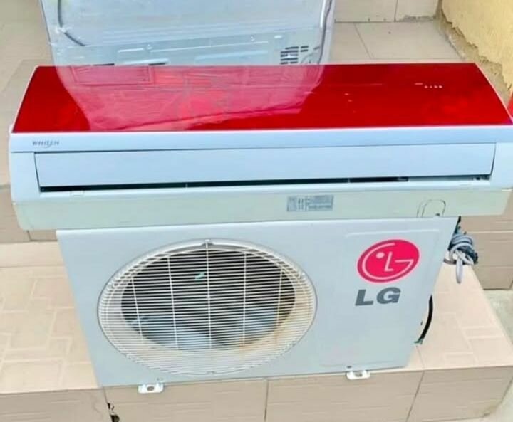 LG Air Conditioner 2.5HP