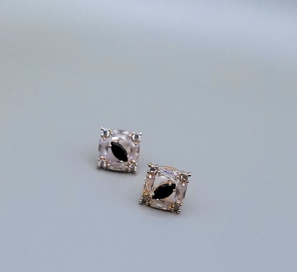 Black silver Stud