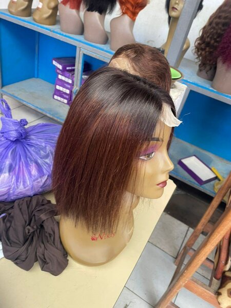 Perruque SDD marron et rouge