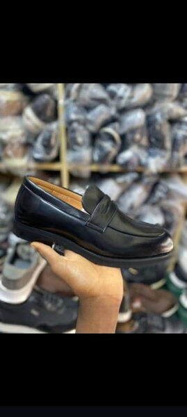 Mocassins élégants en cuir noir