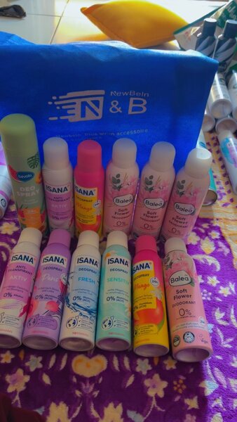 Lot de déodorants Isana