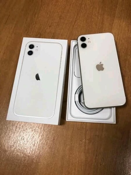 iPhone Blanc Neuf avec Boîte