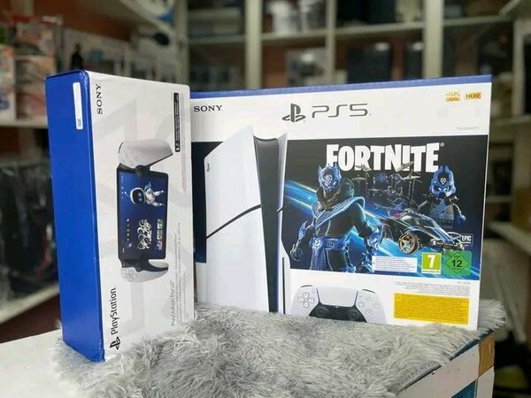 Console PS5 Édition Fortnite
