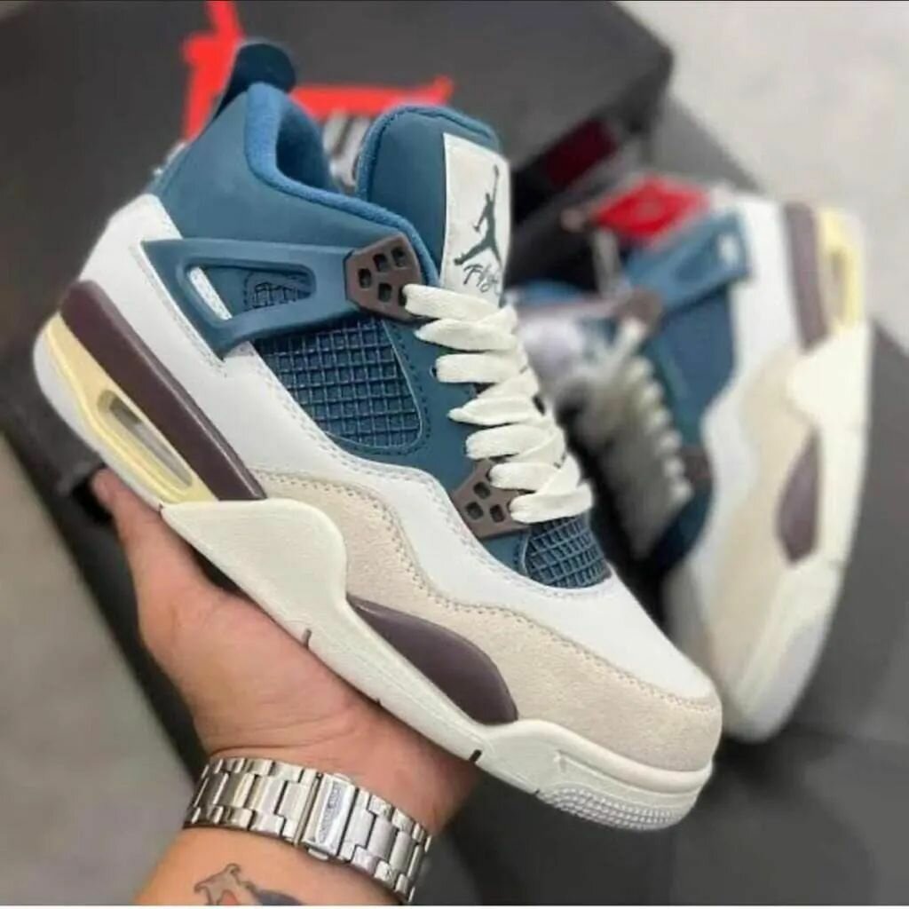 Nike Jordan 4