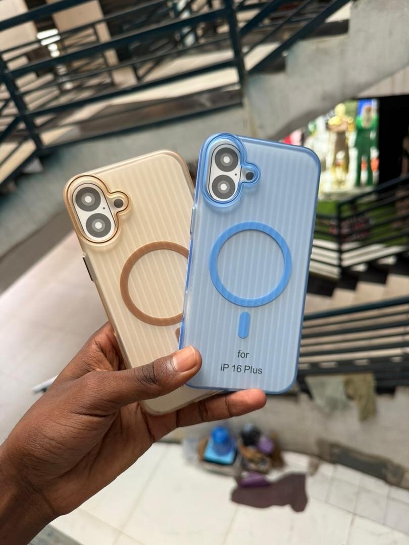 Coque MagSafe iPhone 16/17