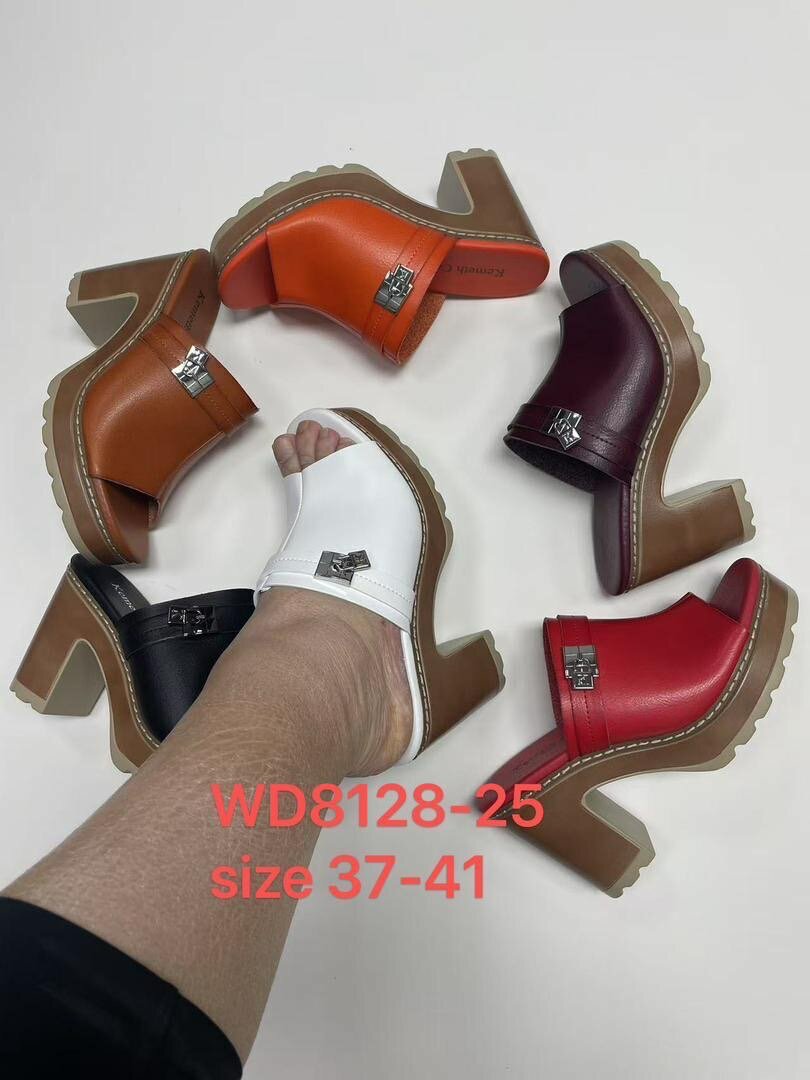 Sandales à talons modernes