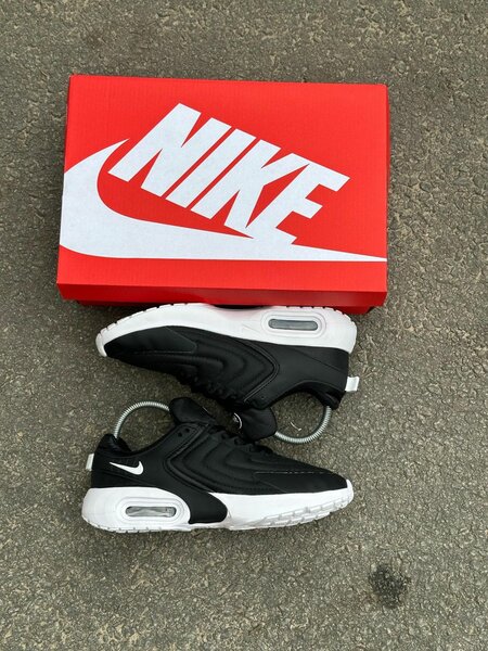 Nike Air Max Black Sneakers