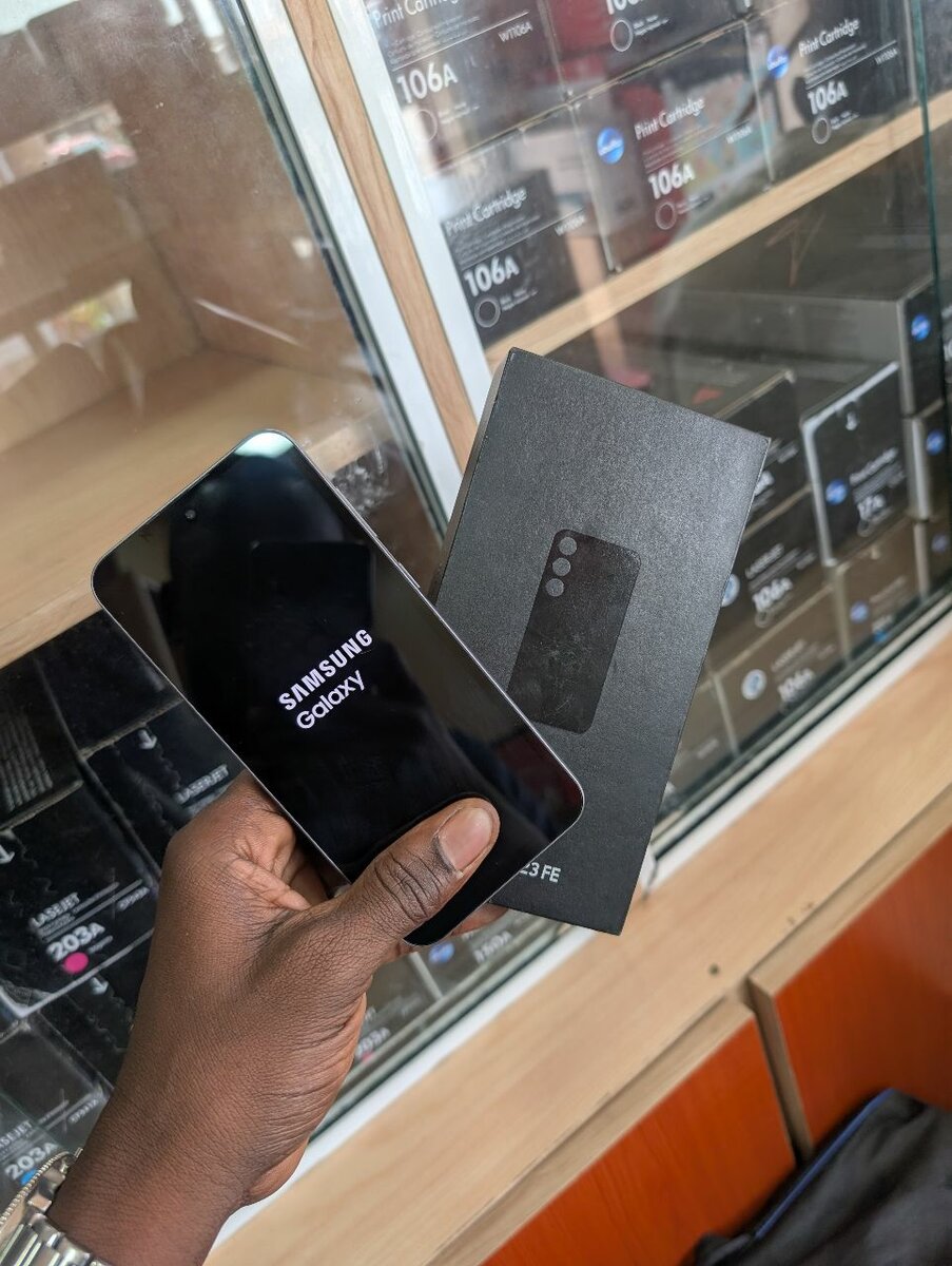 Samsung Galaxy S23 FE