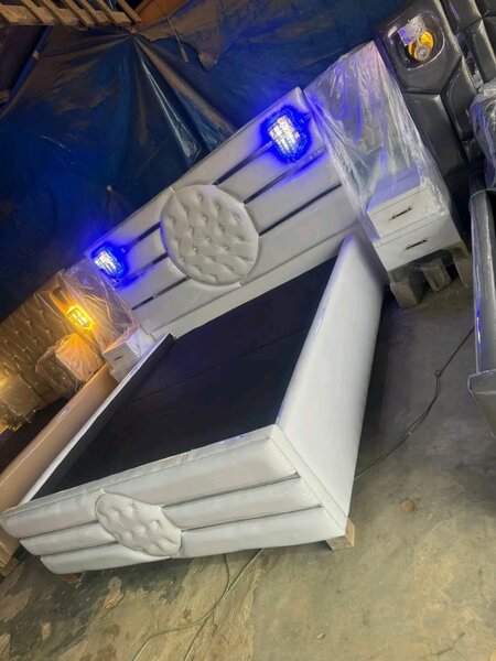 Lit design moderne avec éclairage LED