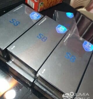 Samsung galaxy s8 double sim original neuf scellé