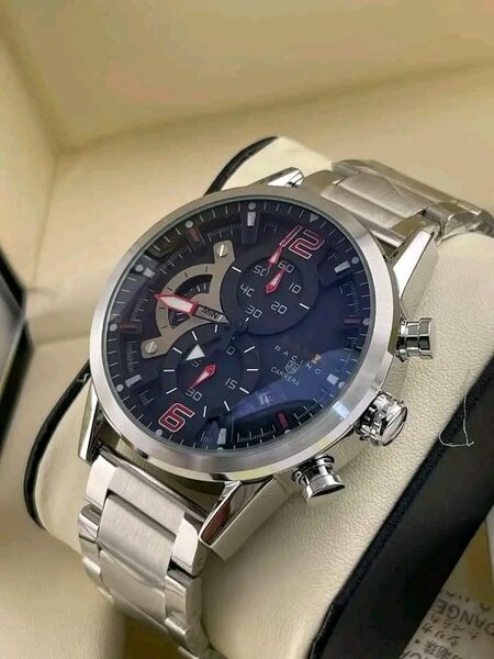 Montre Chronographe Élégante