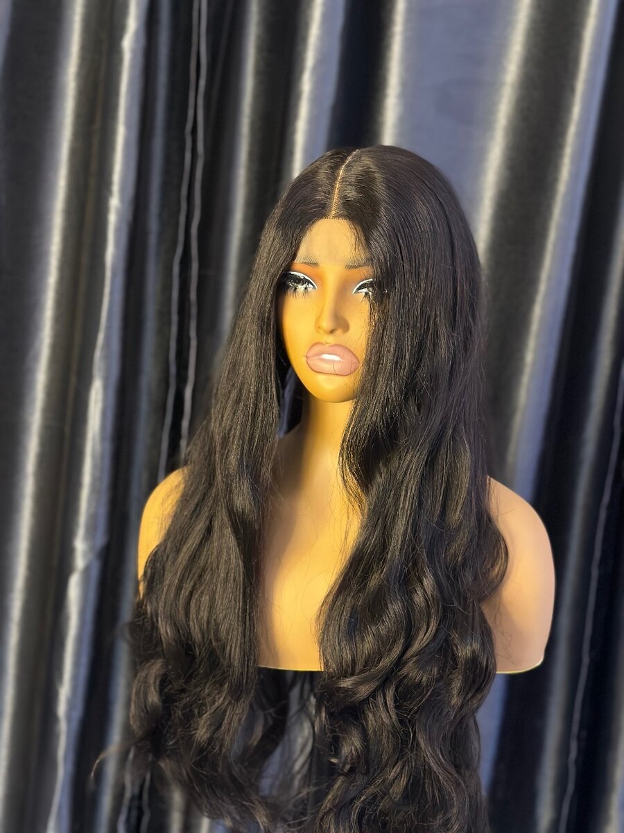 Isabella wavy wig