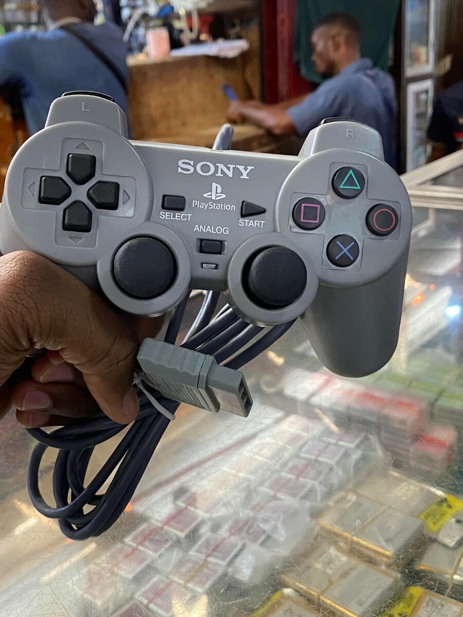 Manette Ps2