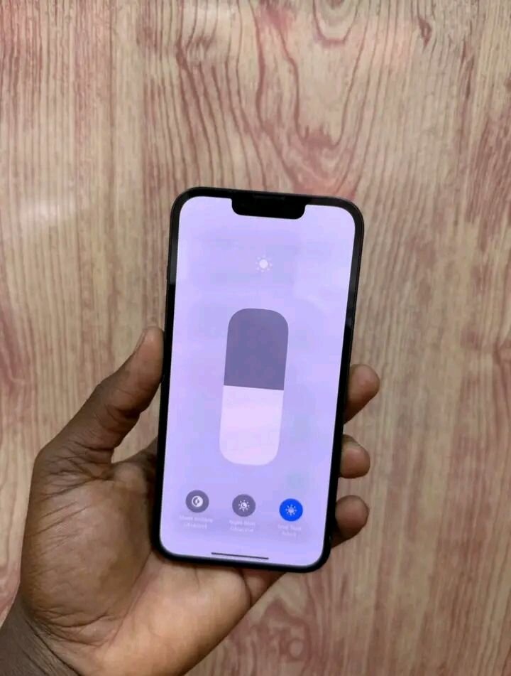 iPhone 13 128GB Noir Débloqué