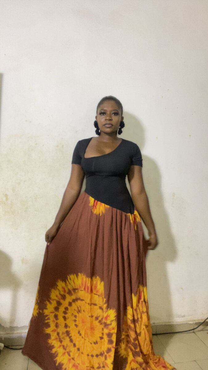 Robe Élégante et Colorée