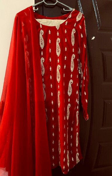Leadies suit