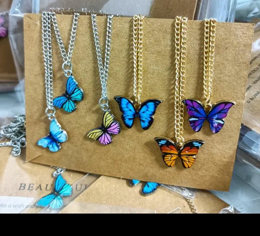 Chaine motif papillons