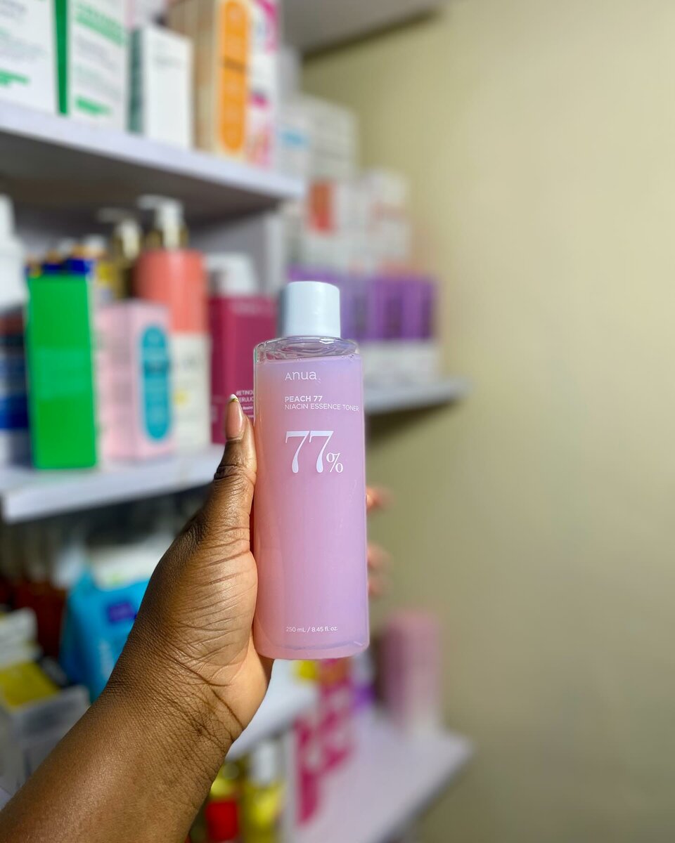 Anua’s Peach 77 Niacin Essence Toner