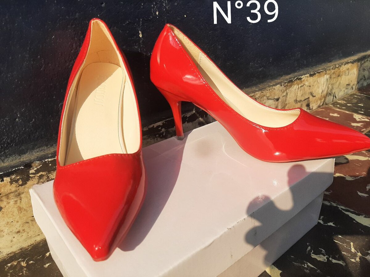 Escarpins rouges élégants