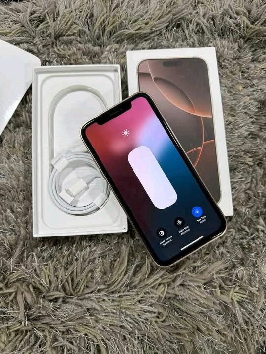 iPhone XR Jaune 64Go Débloqué