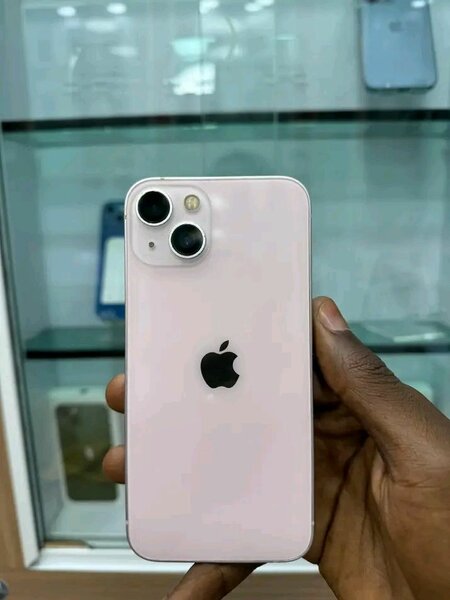iPhone 13 128 Go Rose