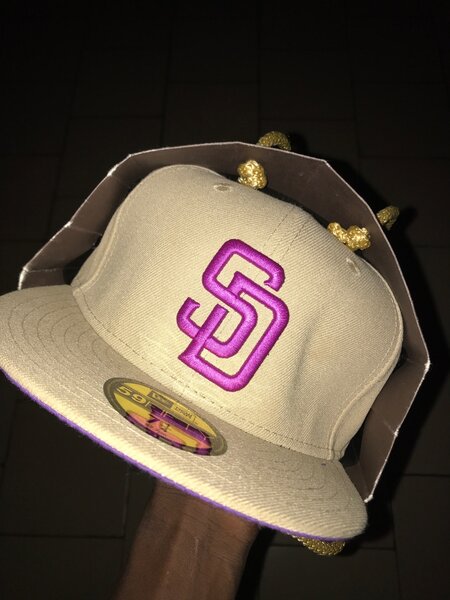 Casquette beige brodée SD