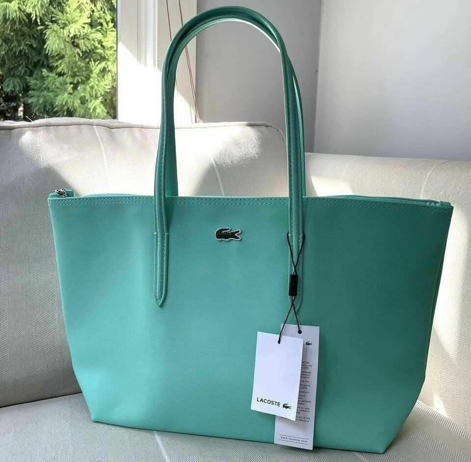 Sac fourre-tout Lacoste élégant