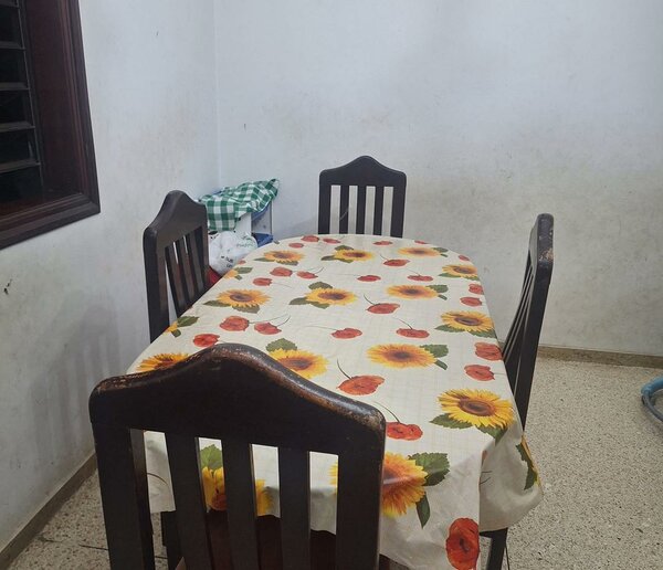 Canapé d'angle élégant en tissu