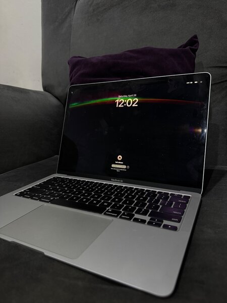 Macbook air m1 2020