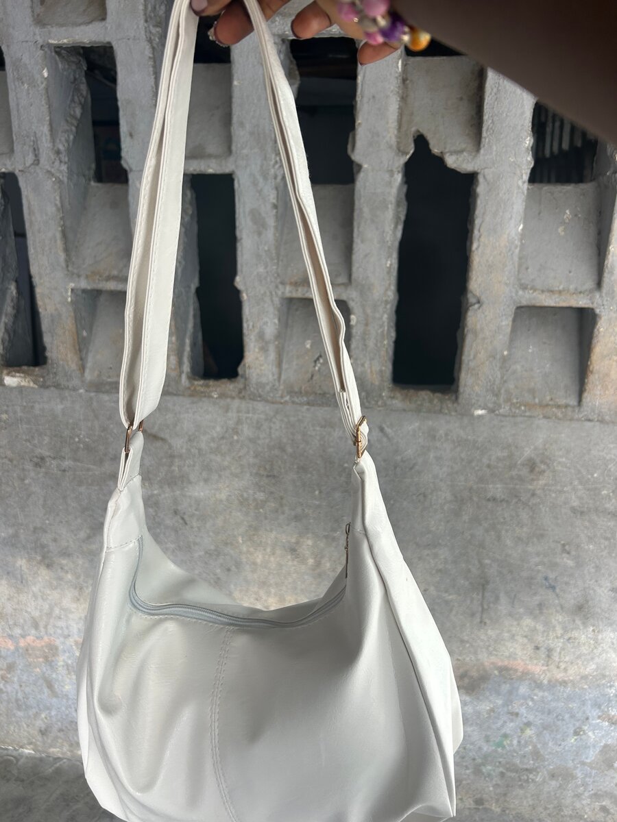 Sac bandoulière en cuir blanc
