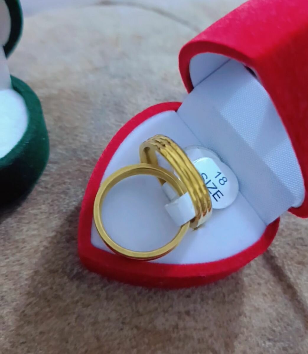 Anneaux Plaqués Or Élégants