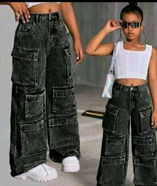 Pantalon cargo noir tendance