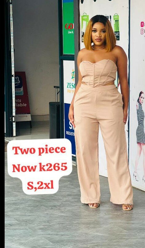 Set of beautiful women's clothing (top and bottom)