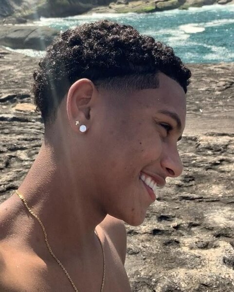 Boucles d'Oreilles Magnétiques Homme