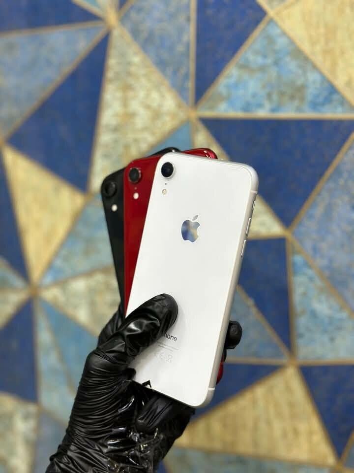 iPhone 8