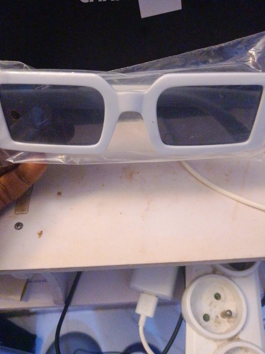 Lunettes 3D Blancs Modernes