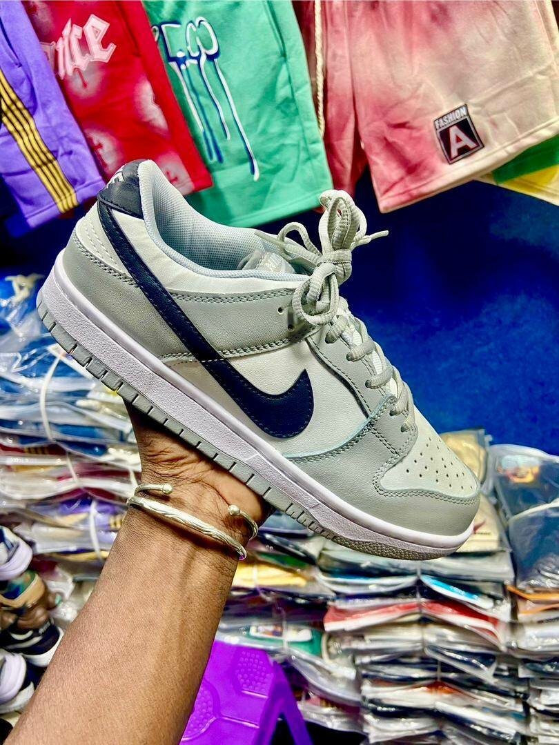 Baskets basses élégantes Nike