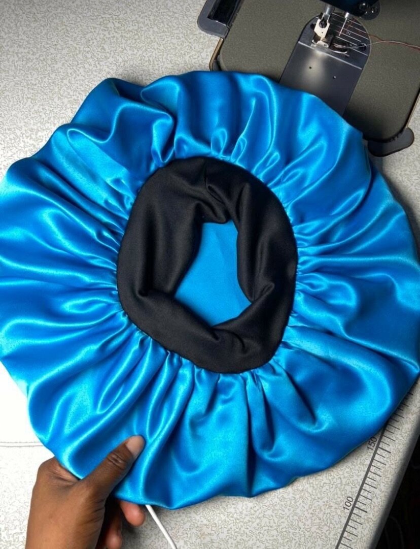 Satin bonnet