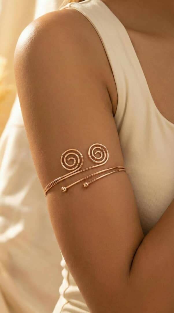 Bracelet de bras élégant