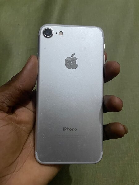 iPhone 7