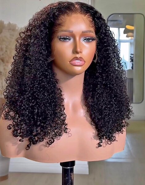 Perruque Bouclée Naturelle