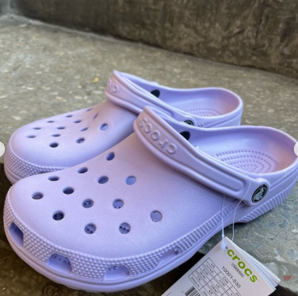 crocs