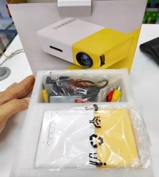 Mini projecteur portable LED