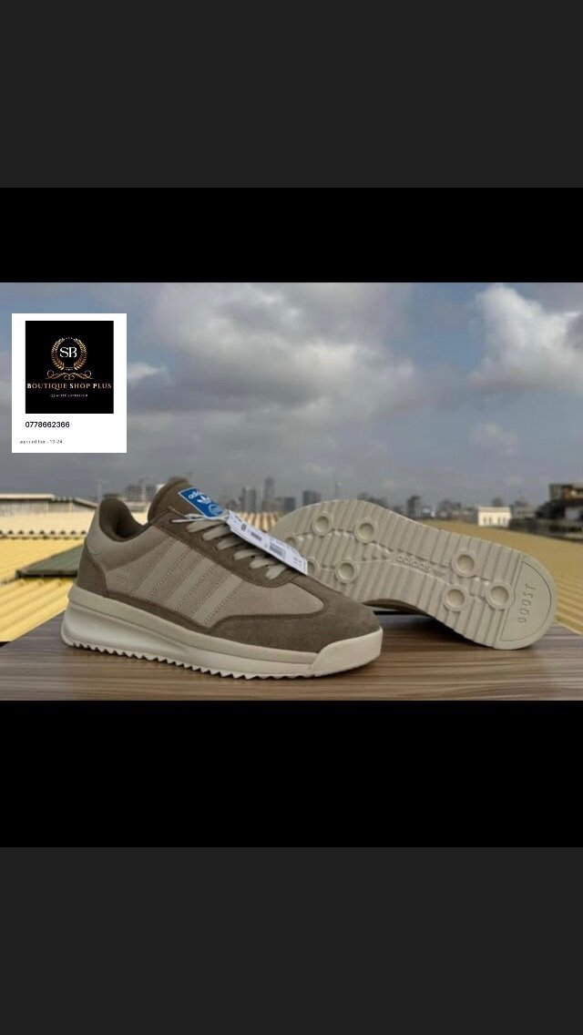Basket adidas authentique