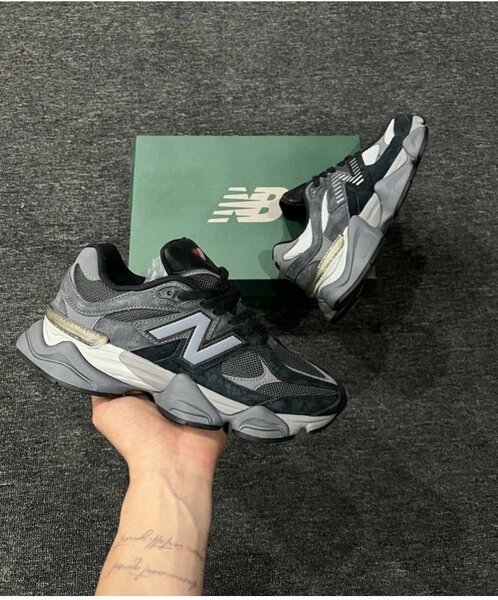 NEW BALANCE 9060
