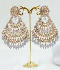 Artificial earring