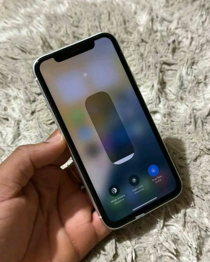 iPhone XR