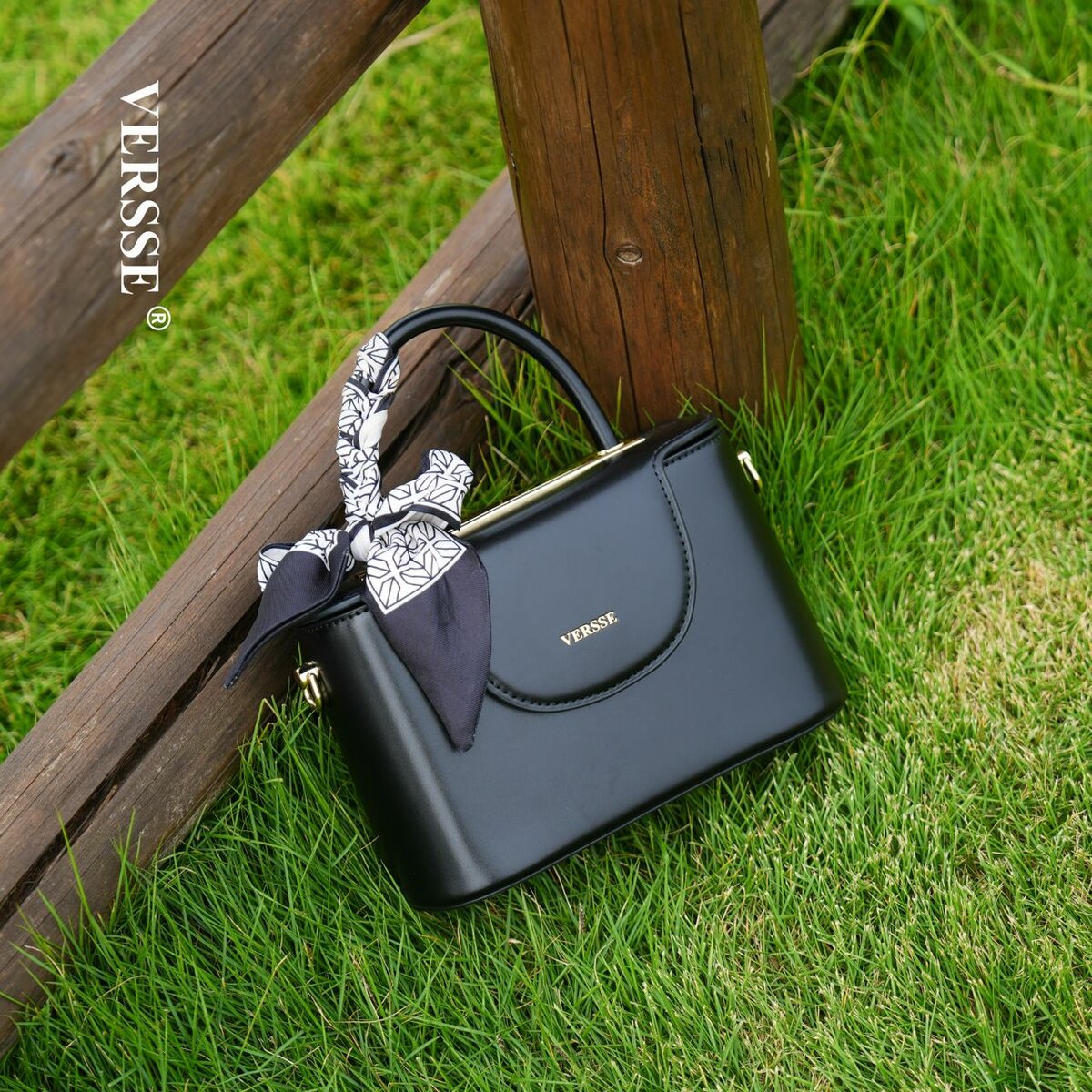 Sac à main élégant Versee