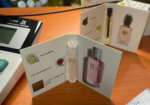 Les essences de parfums (Jean miss)